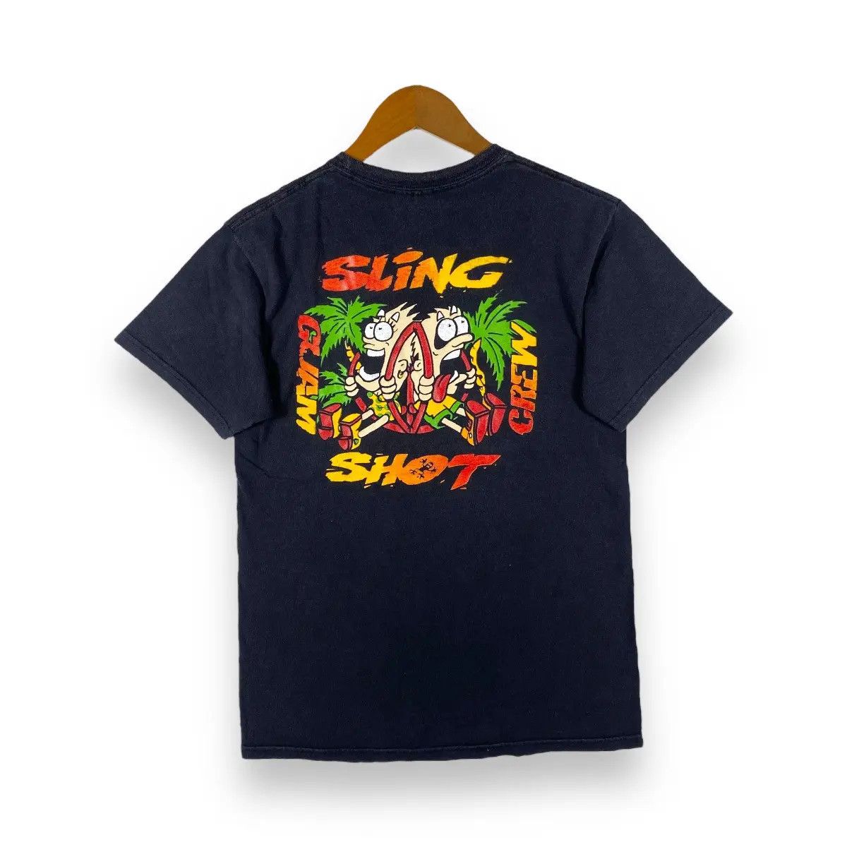 Vintage Vintage 00's SLINGSHOT GUAM CREW Cartoon Graphic Tee Shirt Size US S / EU 44-46 / 1 - 1 Thumbnail