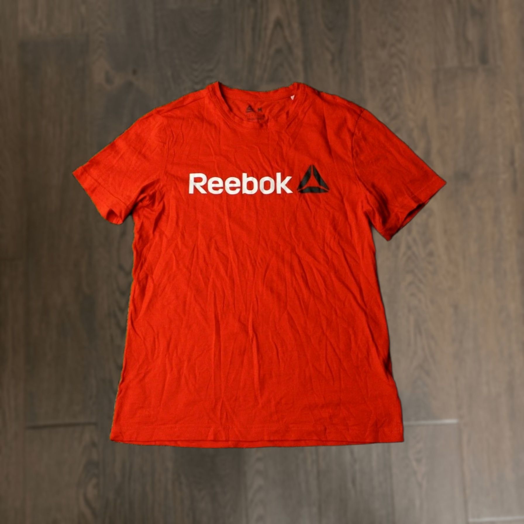Reebok Reebok Linear Read M Mens Casual Shirt T-Shirt Tee Maglia Jersey Red XL 18/2018 Short Sleeve 100% Cotton Solid Regular Time N/A Size US L / EU 52-54 / 3 - 1 Thumbnail
