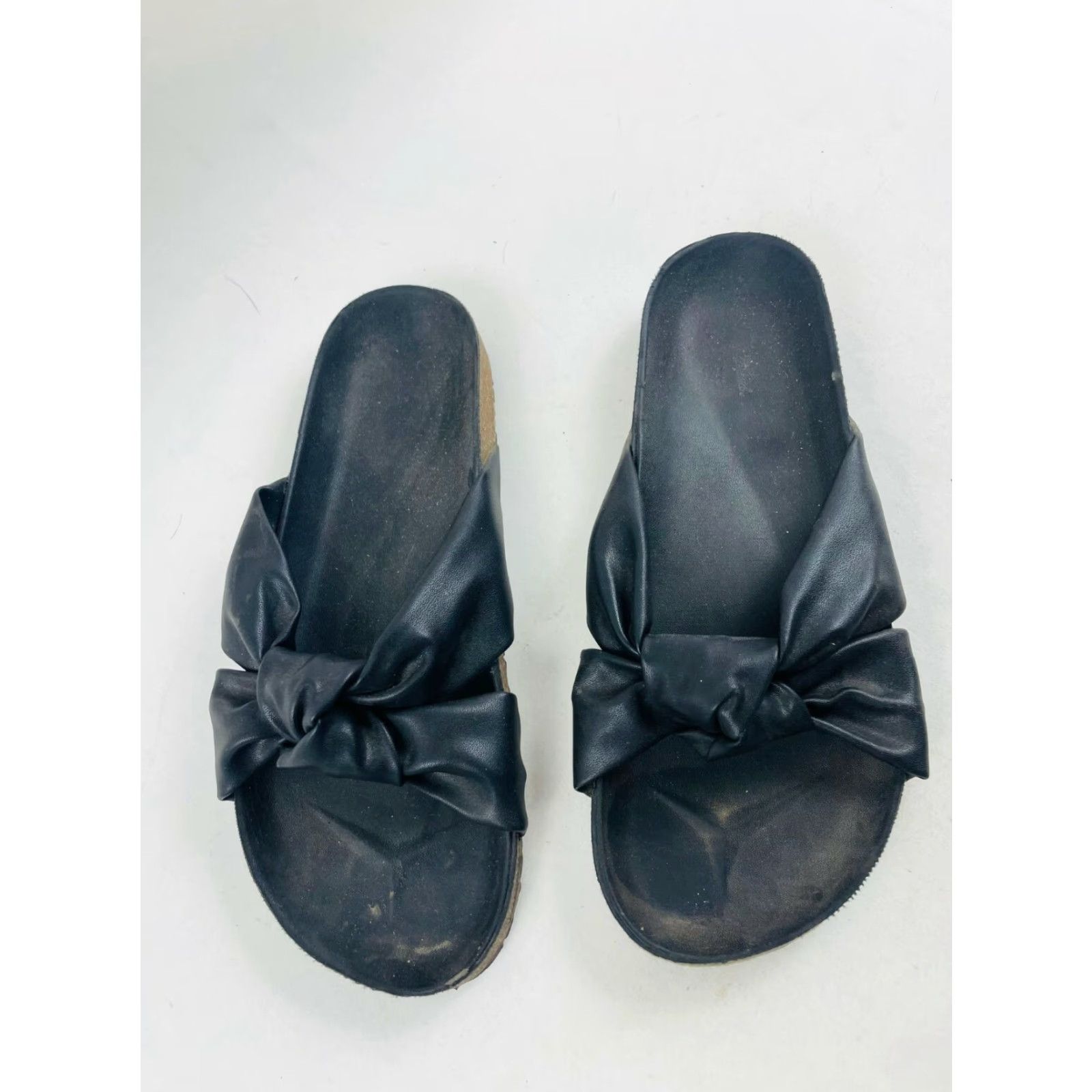 Vintage Universal Thread Footbed Sandals Women's Size 8 Black Slip-On Footwear Size US 8 / IT 38 - 2 Thumbnail