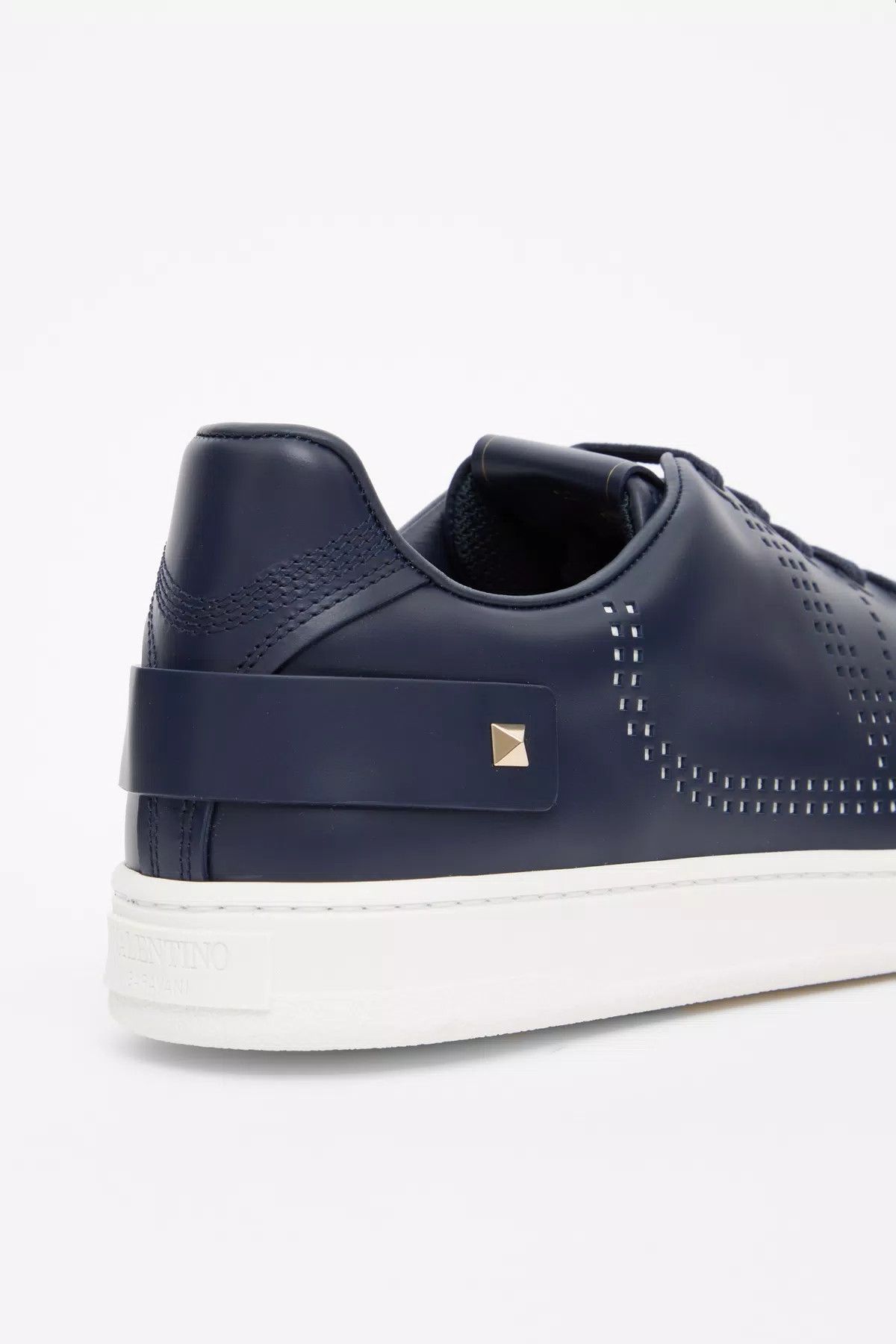Valentino oc11z0725 Backnet Calfskin Trainer in Navy Blue Size US 9 / EU 42 - 4 Thumbnail