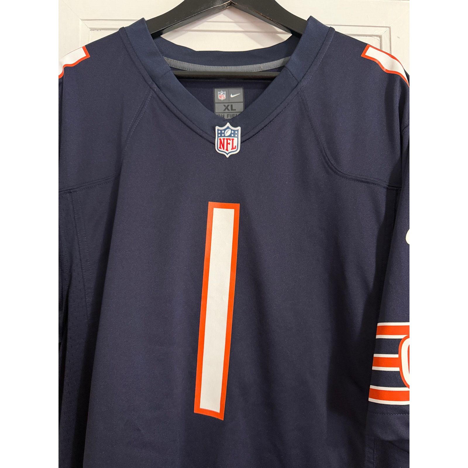 Nike Justin Fields Chicago Bulls Nike NFL Football Jersey Size XL Size US XL / EU 56 / 4 - 3 Thumbnail