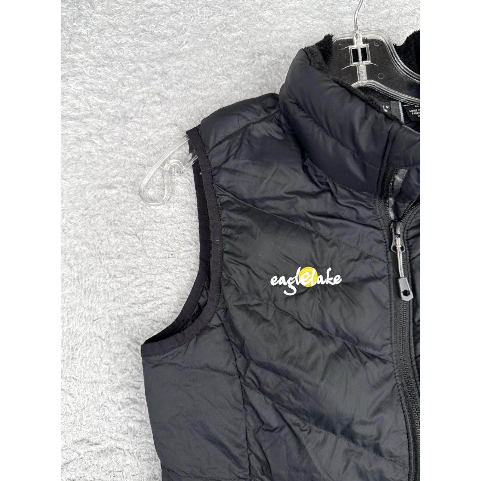 Mountain Hardwear VINTAGE? No — Mountain Hardwear Vest Women Small Black Down Puffer Quilted Zip Eagle Lake Logo Size S / US 4 / IT 40 - 7 Thumbnail