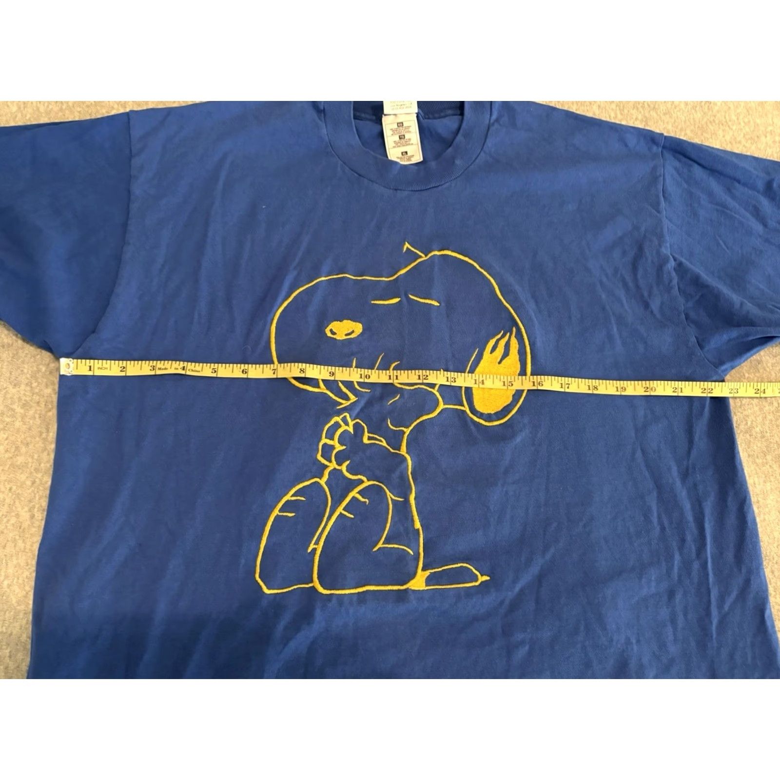 Peanuts VINTAGE Too Cute Inc Peanuts Snoopy Embroidered Blue T-Shirt XL Crew Neck Short Sleeve Men MENS Size US XL / EU 56 / 4 - 6 Thumbnail