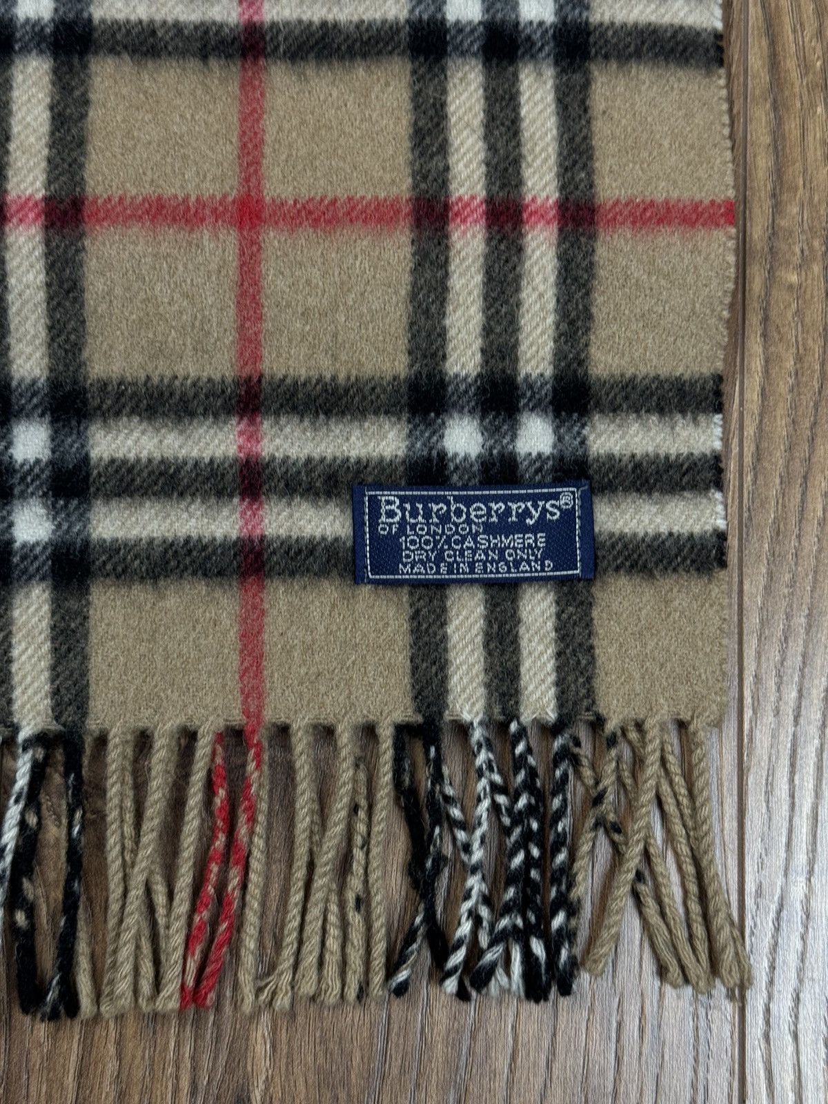 Burberry Vintage cashmere scarf Burberry’s 90s original luxury item Size ONE SIZE - 2 Thumbnail