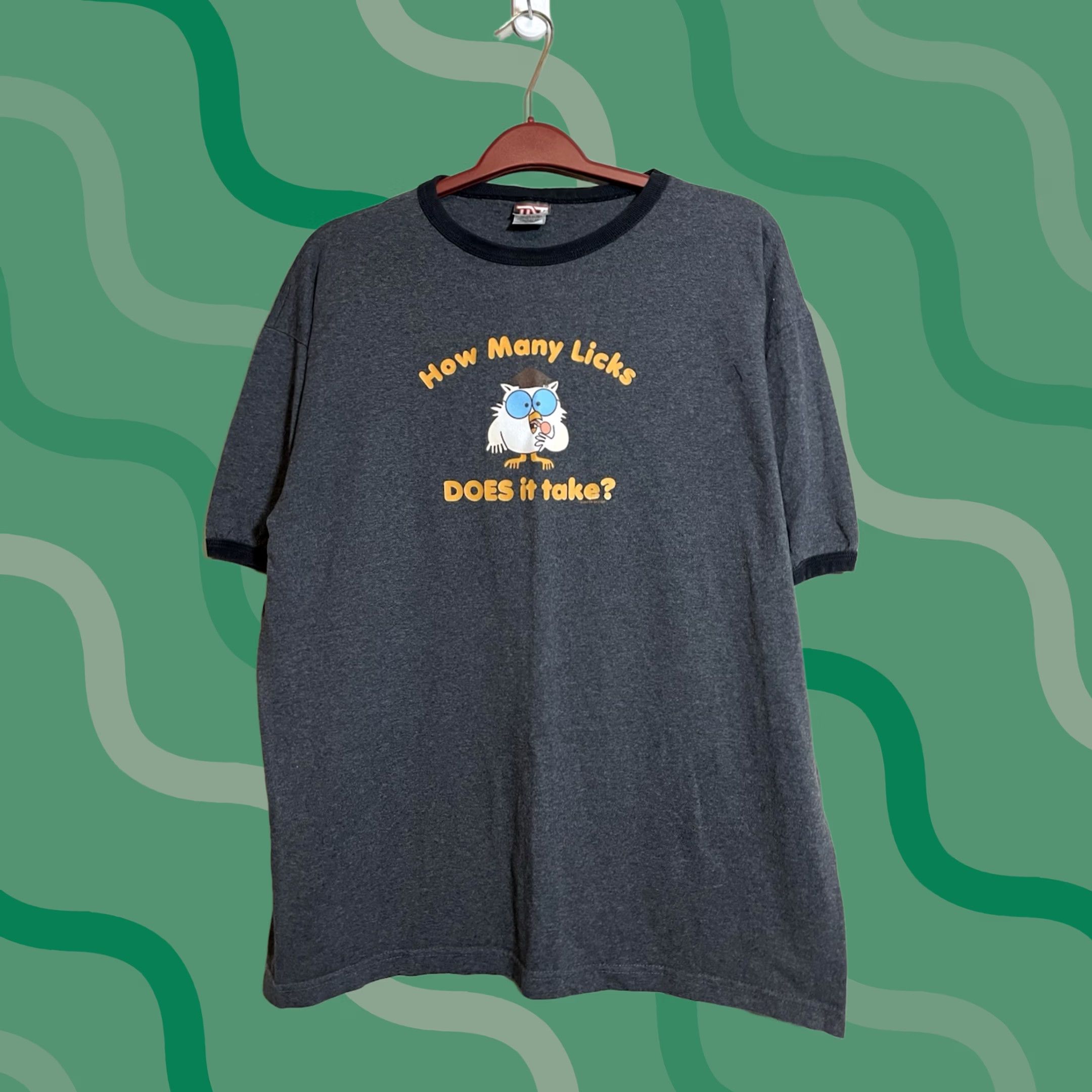 Vintage VINTAGE Y2K How Many Licks Tootsie Pop Candy Ringer Size XL Owl T Shirt Socks? Size US XL / EU 56 / 4 - 1 Thumbnail