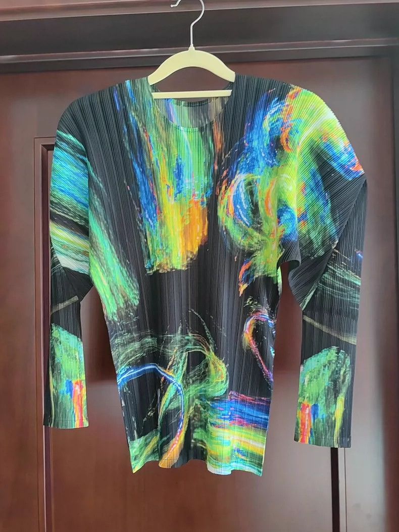 Issey Miyake Issey Miyake size:3 Green round-neck long-sleeved rib top Size S / US 4 / IT 40 - 1 Thumbnail