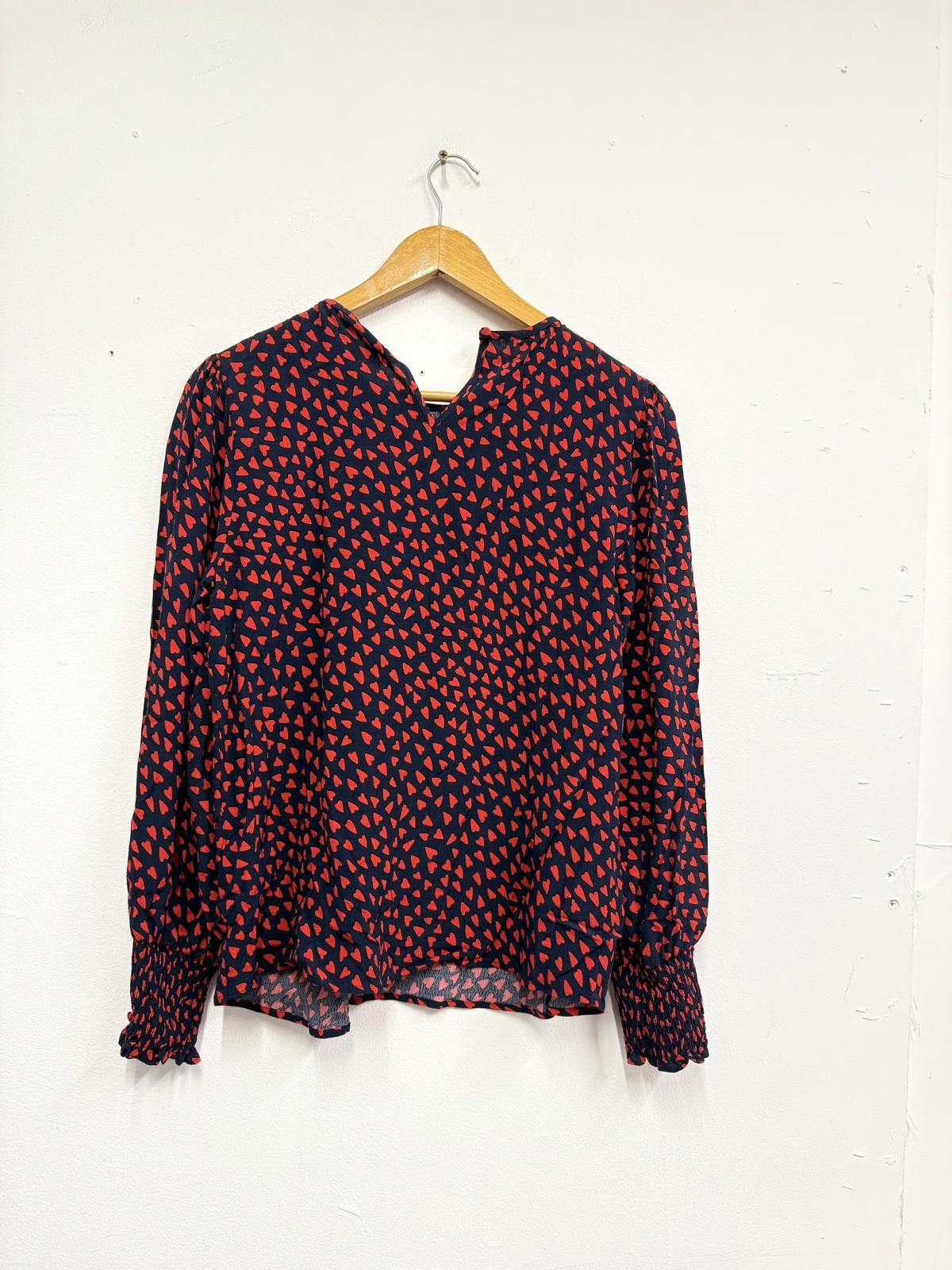 Errolson Hugh Hush Navy Blue and Red Heart Print Long Sleeve Blouse Size XS / US 0-2 / IT 36-38 - 4 Thumbnail