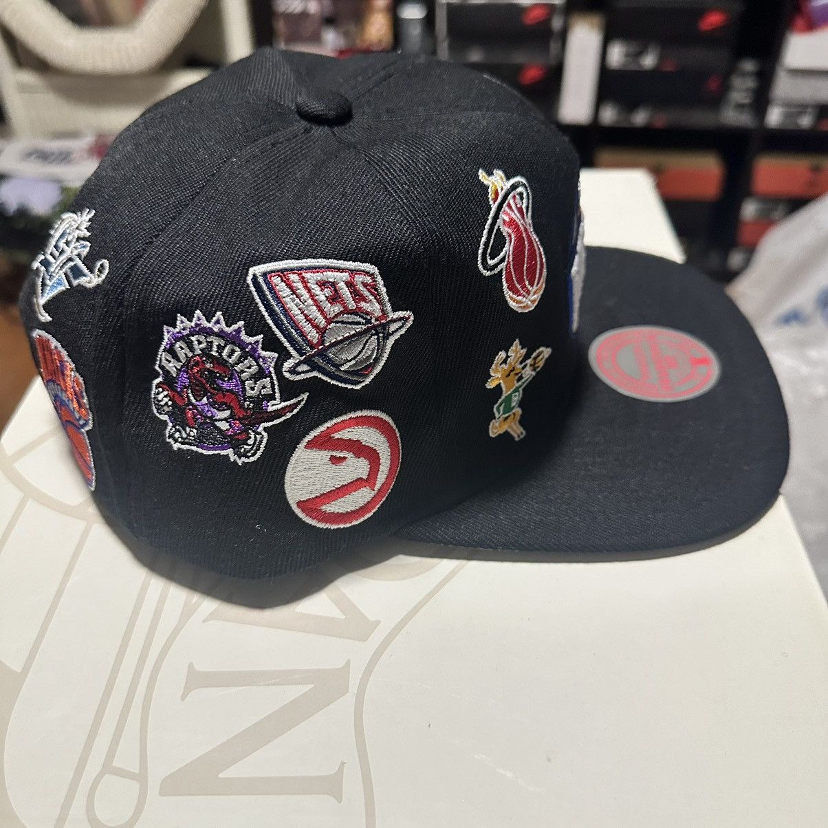 Mitchell & Ness NBA East All Over Conference Deadstock Fit SnapBack Size ONE SIZE - 2 Thumbnail
