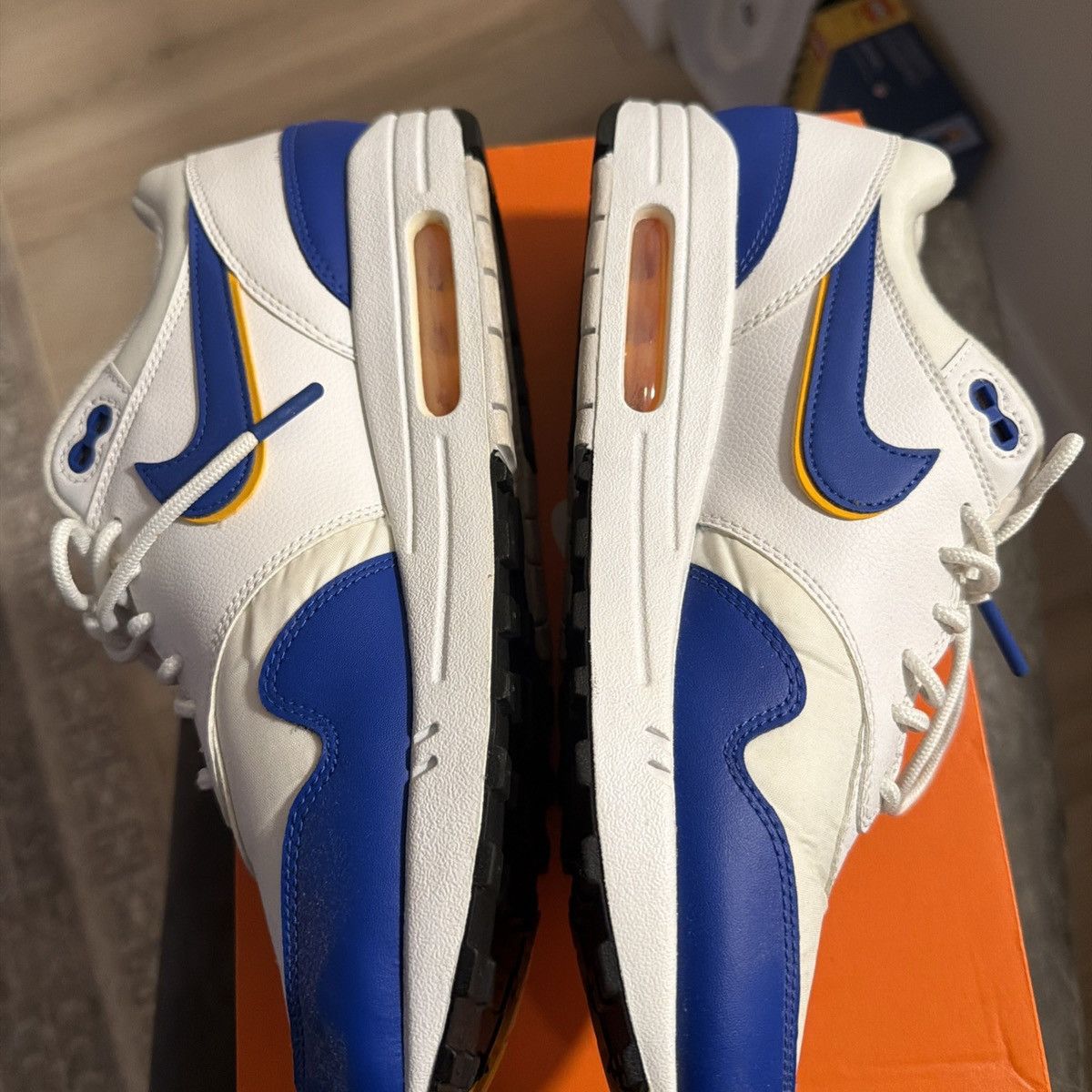 Nike Nike Air Max 1 SE Windbreaker 2019 - 10.5 Size US 10.5 / EU 43-44 - 4 Thumbnail