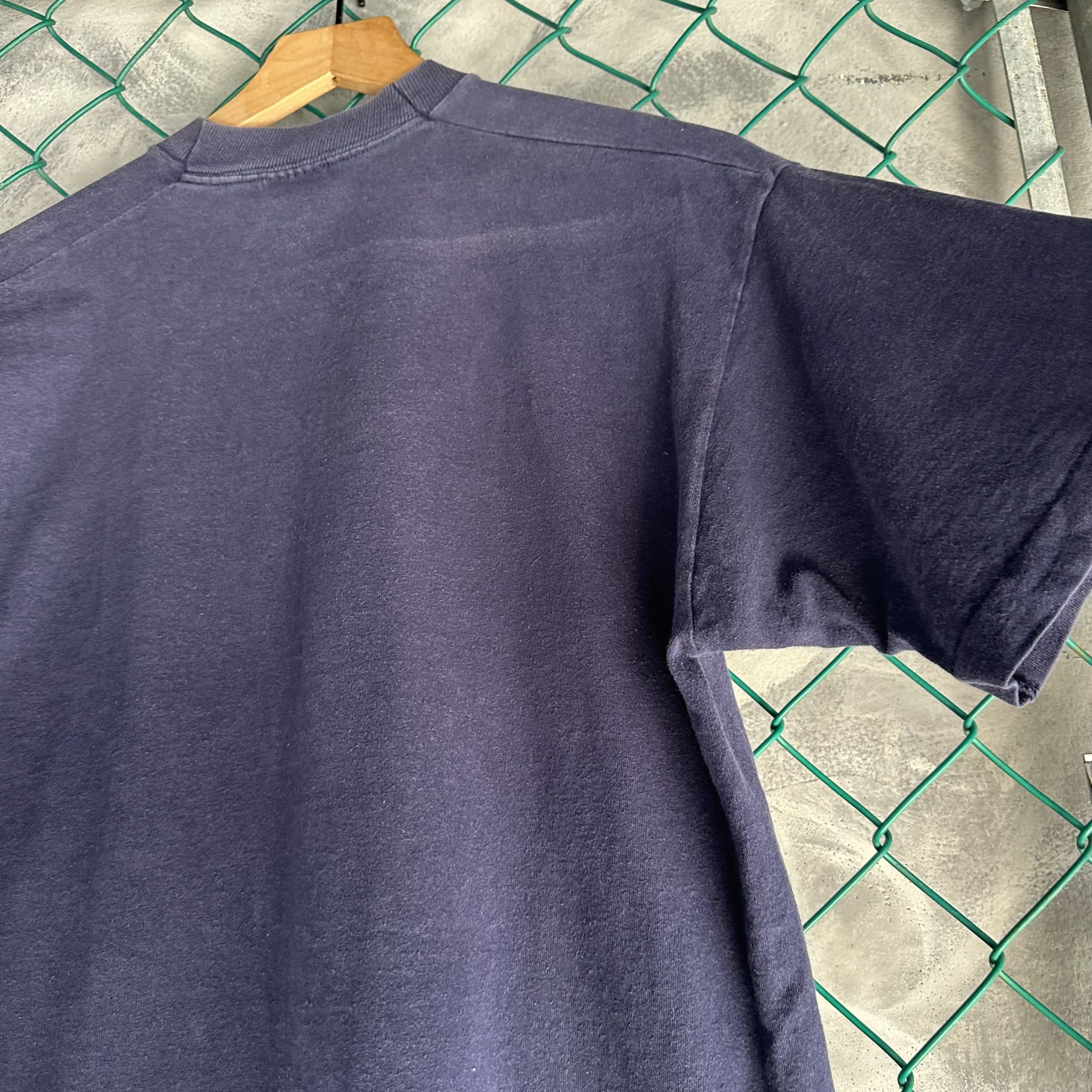 Nike Vintage Nike T Shirt Blue Big Swoosh Single Stitch Bootleg Size US L / EU 52-54 / 3 - 7 Thumbnail