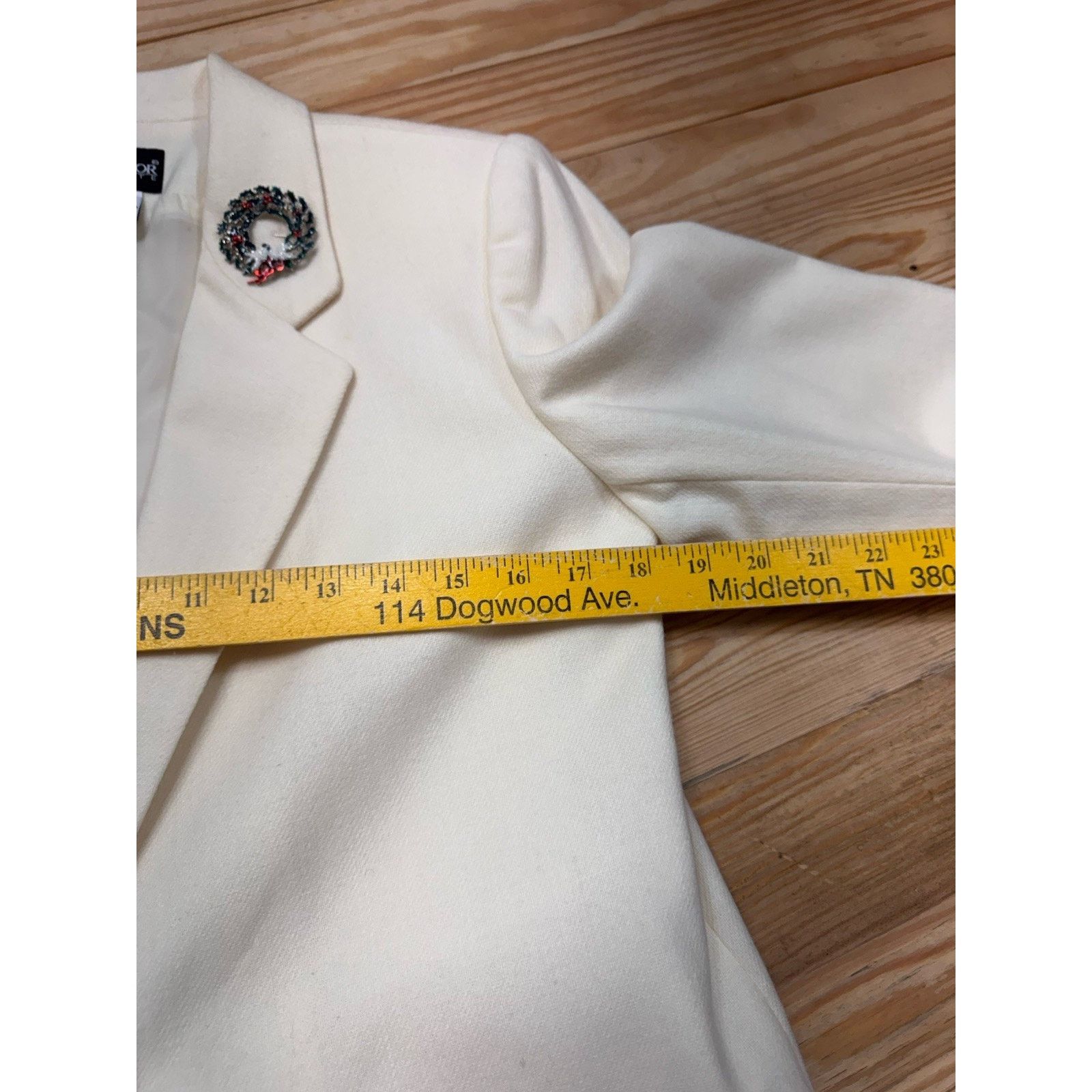 Other Sag Harbor Blazer Women’s 6 Petite Ivory Boyfriend Size M / US 6-8 / IT 42-44 - 4 Thumbnail