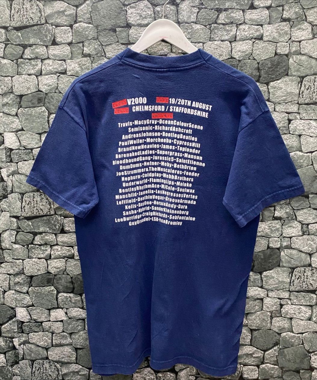 Band Tees 💥Best Offer💥Vintage V2000 Brit Pop Event Tshirt Size US M / EU 48-50 / 2 - 2 Thumbnail
