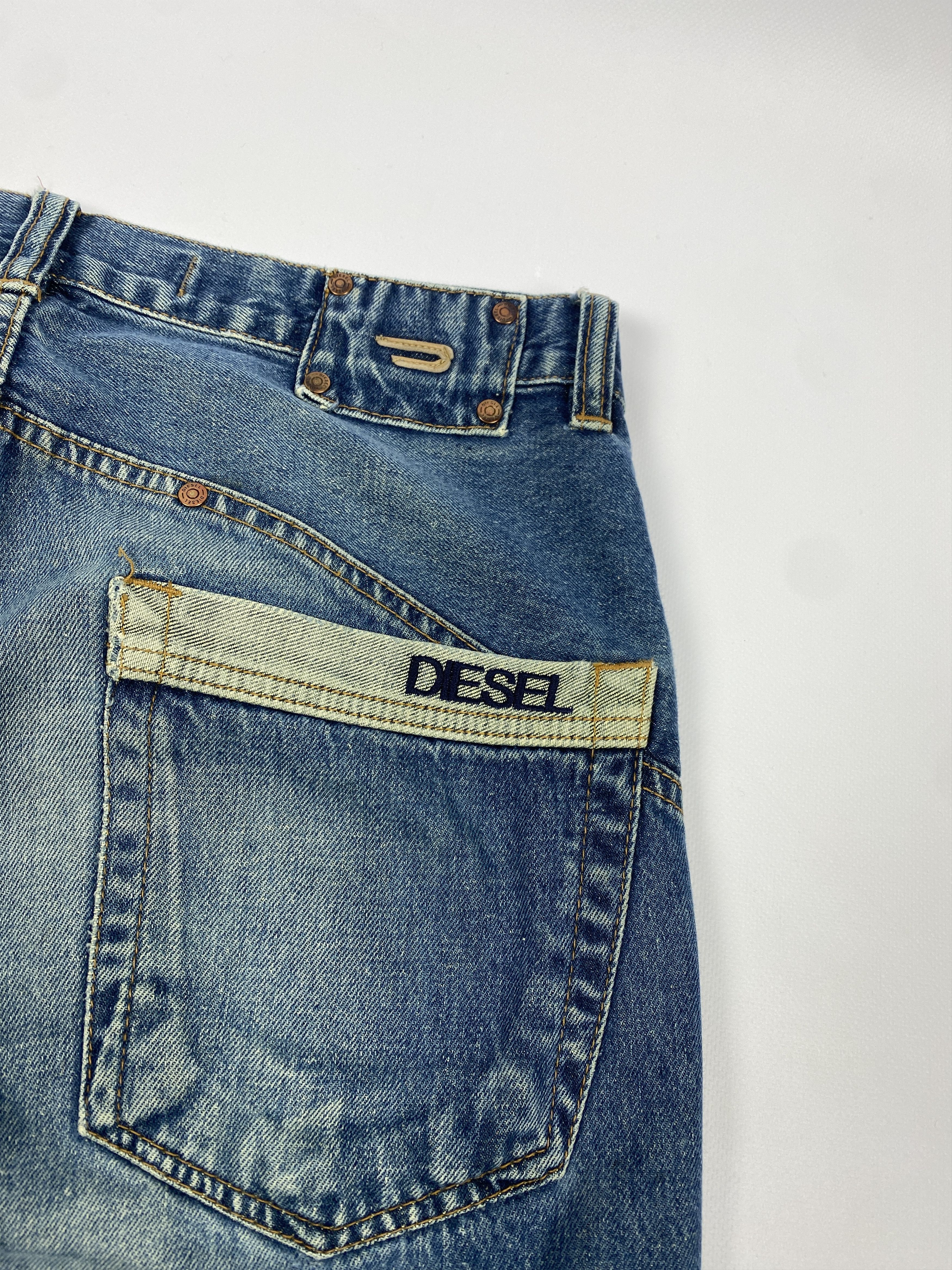 Diesel × Vintage Vintage Men`s Diesel Regular Fit Blue Denim Jeans Size 33 Size US 33 - 4 Thumbnail