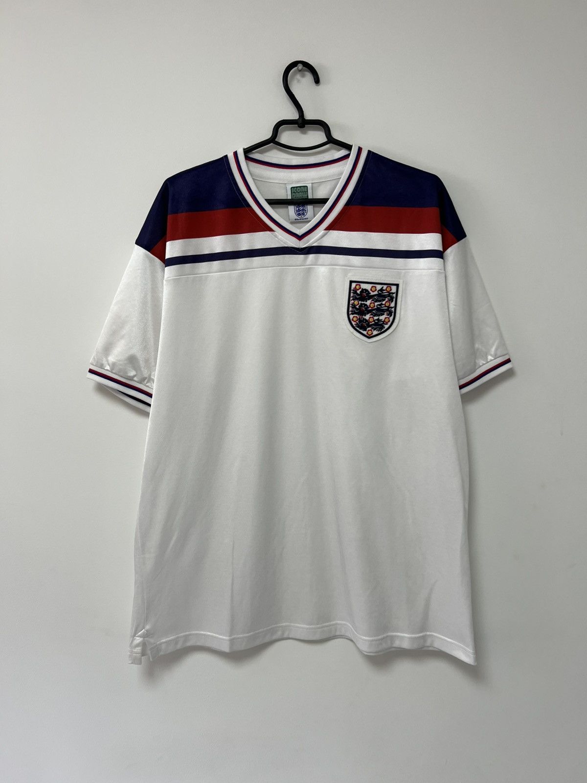 Vintage Vintage England 1980/81 Home Jersey Football Shirt Remake XL Size US XL / EU 56 / 4 - 2 Thumbnail