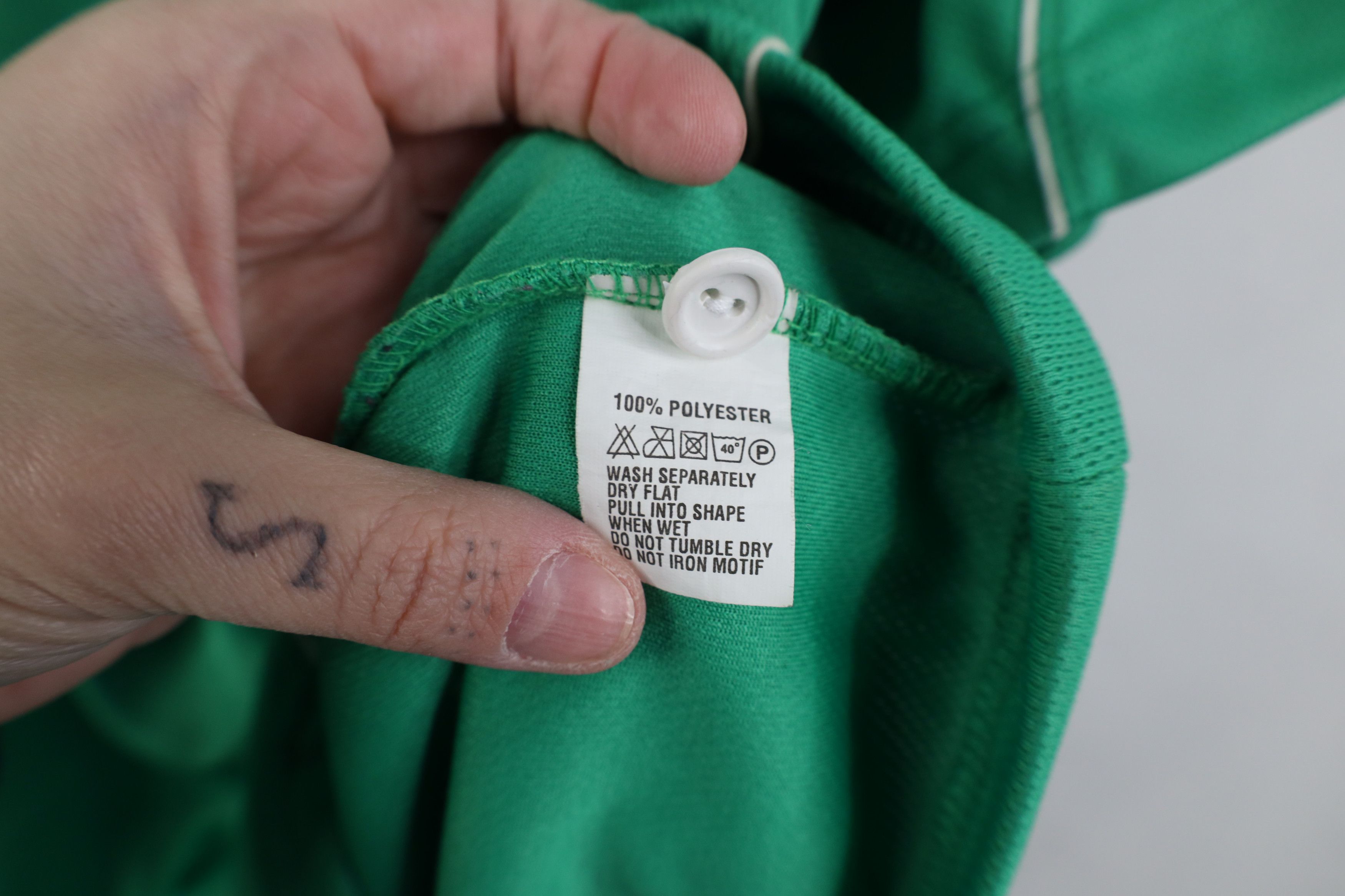 Vintage Vintage Spell Out Ireland Rugby Jersey Shirt Green Polyester Size US M / EU 48-50 / 2 - 11 Thumbnail