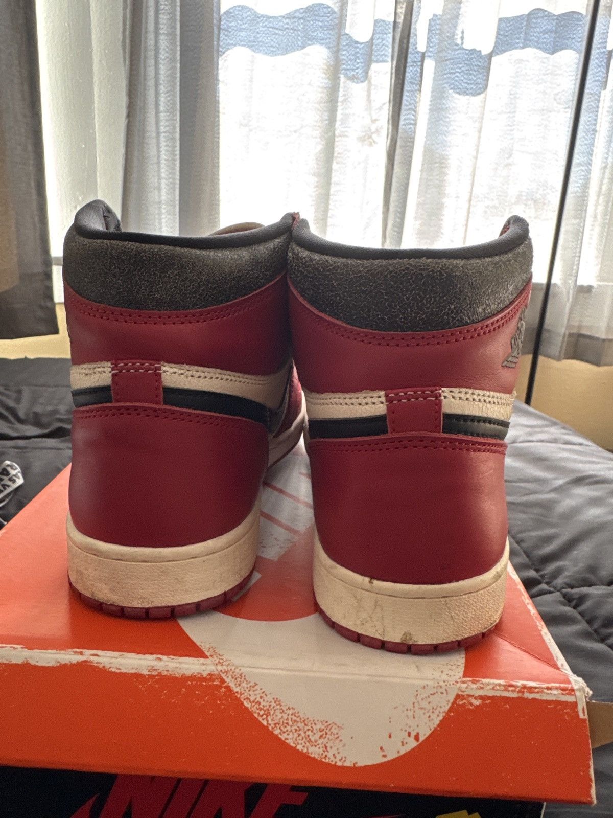 Jordan Brand × Nike Lost and found 1s Size US 9.5 / EU 42-43 - 7 Thumbnail