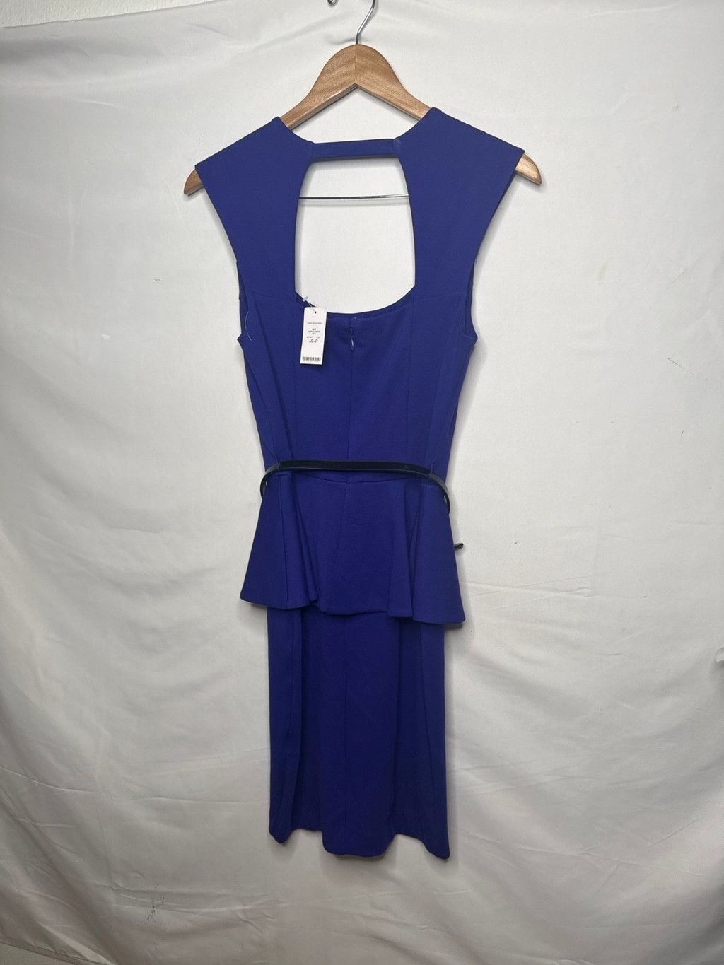 Bebe NWT Bebe Mariah peplum pencil open back blue dress sz Sm Size S / US 4 / IT 40 - 6 Thumbnail