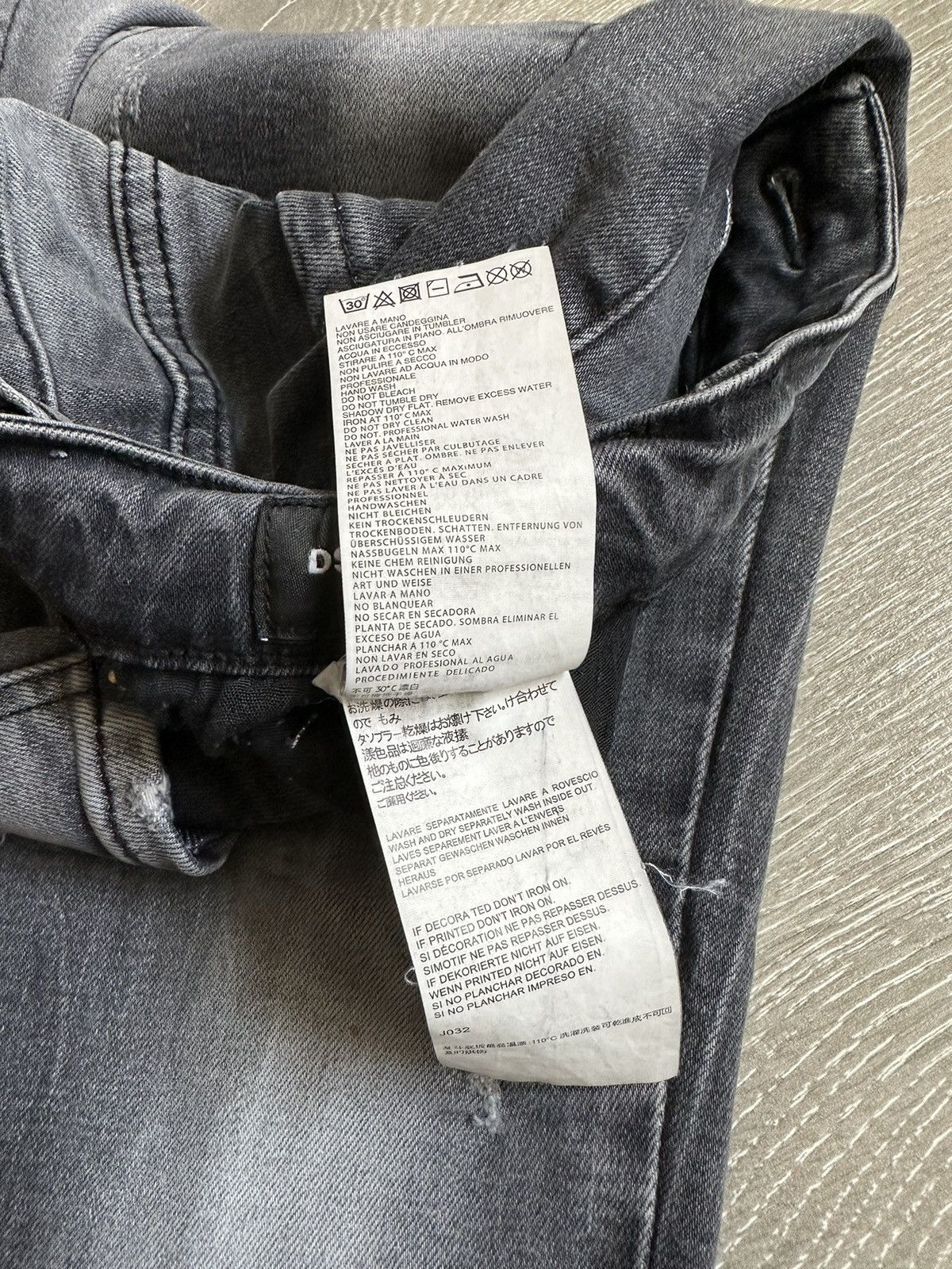 Dsquared2 DSQUARED2 Grey Distressed Denim Pants Men’s size 54 Size US 32 / EU 48 - 17 Thumbnail