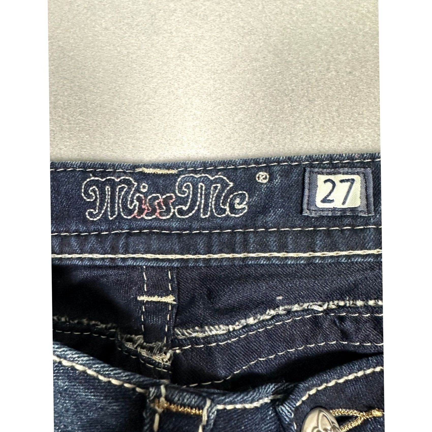 Miss Me Miss Me Signature Rise Skinny Jeans Dark Wash Fleur De Lis Bling JP5576S2 27 Size 27" / US 4 / IT 40 - 4 Thumbnail