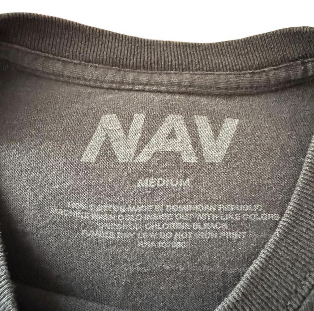 Vlone Vlone Nav Demons Protected by Angels Graphic Tee Sz M Size US M / EU 48-50 / 2 - 3 Thumbnail