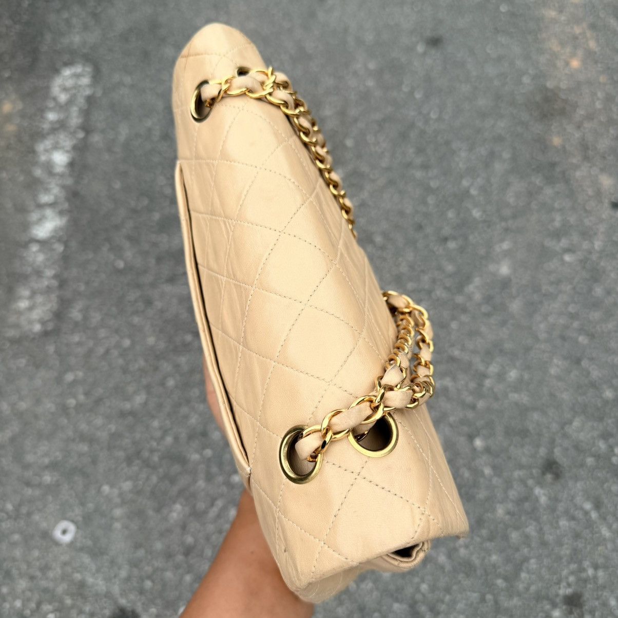 Chanel Chanel Medium Flap Beige Timeless Classic Vintage Shoulder Size ONE SIZE - 13 Thumbnail