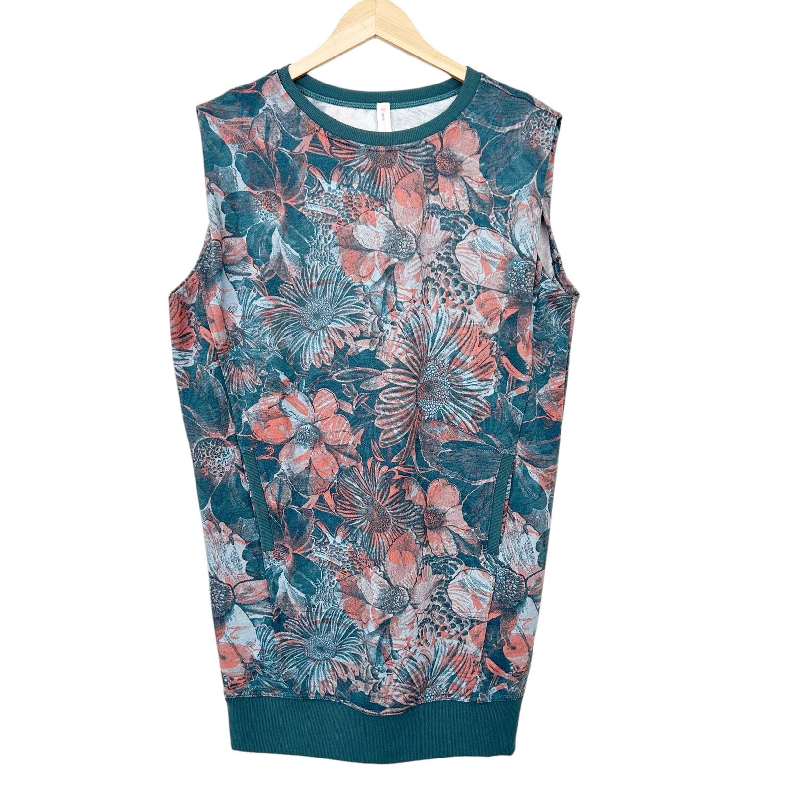 Anthropologie Daily Practice Anthropologie Dory Green Floral Tunic Sz S Size S / US 4 / IT 40 - 1 Thumbnail