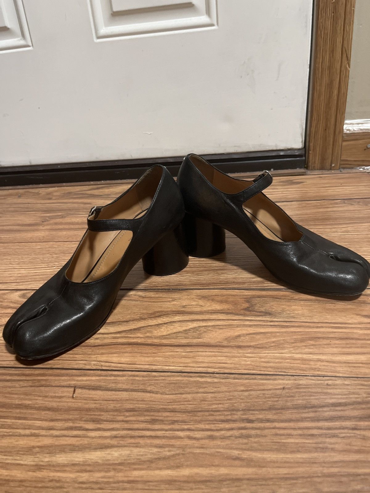 Maison Margiela Black Tabi mary jane heels Size US 10 / IT 40 - 4 Thumbnail
