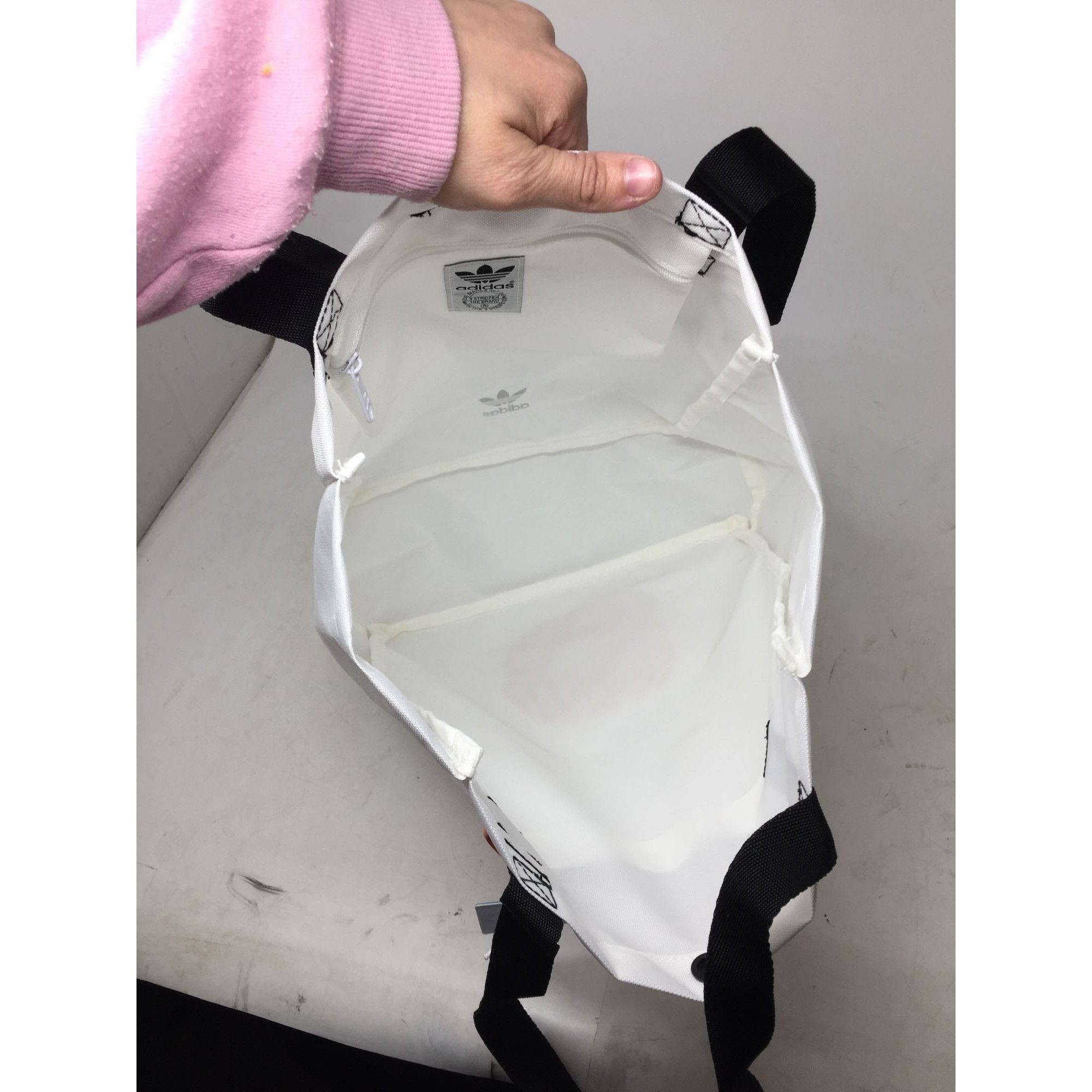 Adidas Adidas Originals White Bag with Black Handles New with Tags Size ONE SIZE - 5 Thumbnail