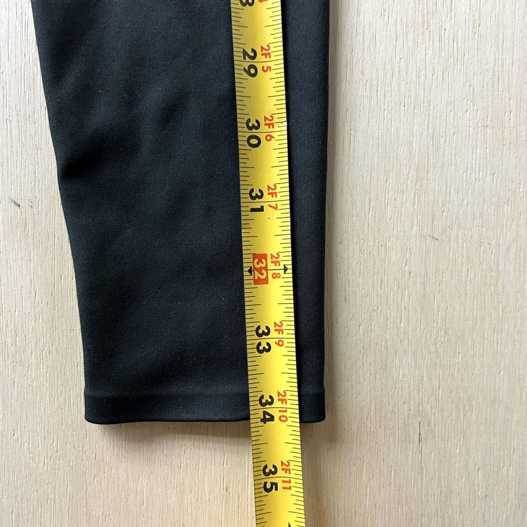 Uniqlo Uniqlo Leggings Womens XS Black Mid Rise Ankle Stretch Yoga Pants Gym Athletic Size 26" / US 2 / IT 38 - 5 Thumbnail