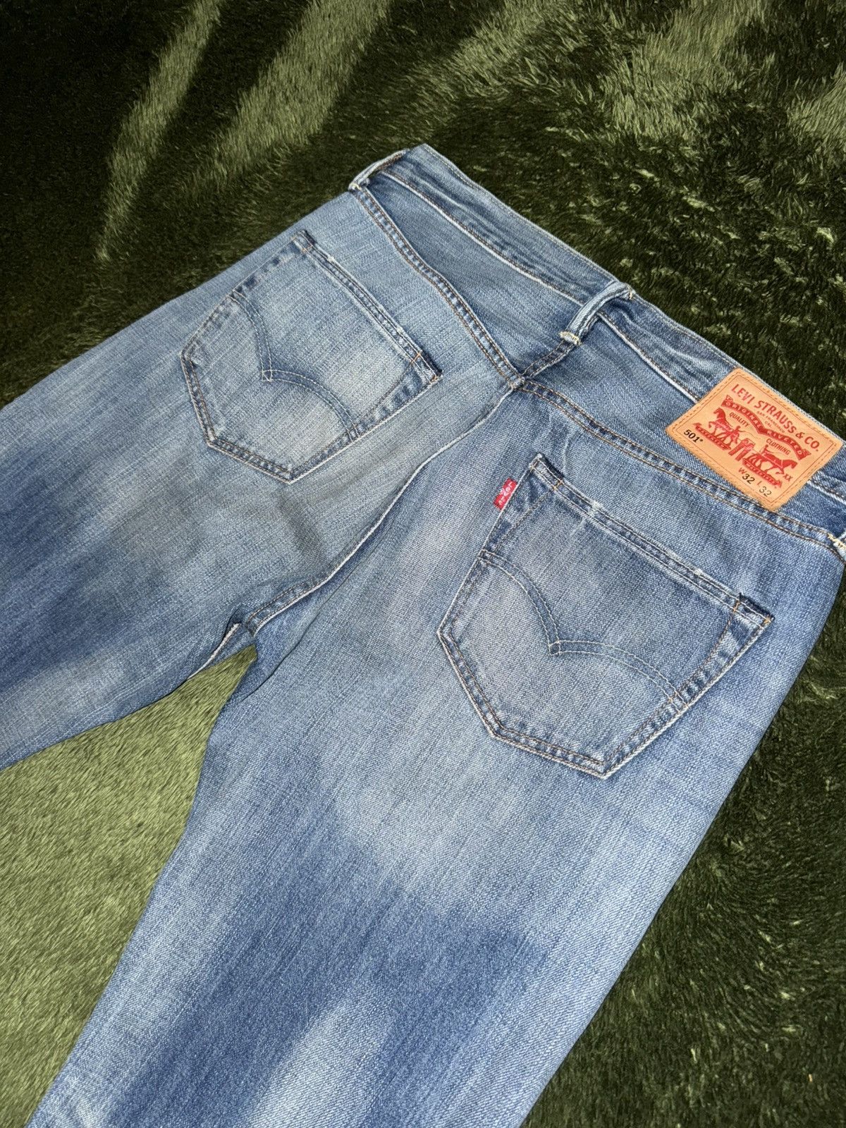Levi's [W32/L32] 00s Levis 501 leather label washed denim pants Size US 32 / EU 48 - 9 Thumbnail