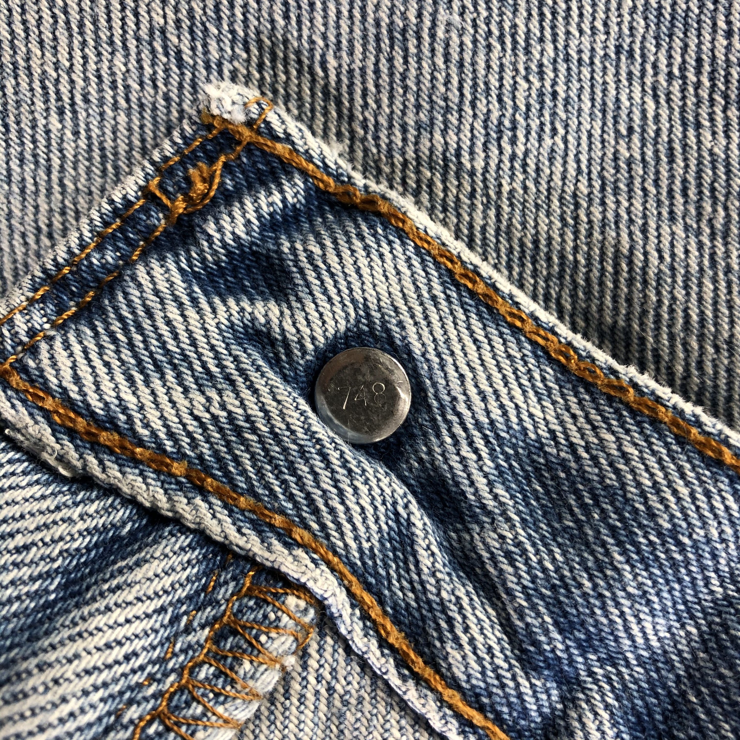 Levi's Vintage 90s Blue Wash Levis 505 Jeans-J3067 Size US 31 - 10 Thumbnail