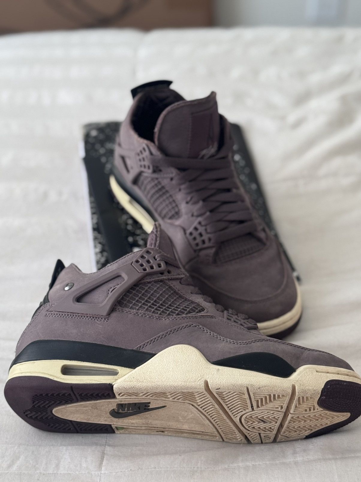 A Ma Maniere × Jordan Brand A ma maniere x air jordan 4 retro ‘ violet ore ‘ Size US 7.5 / IT 37.5 - 2 Thumbnail
