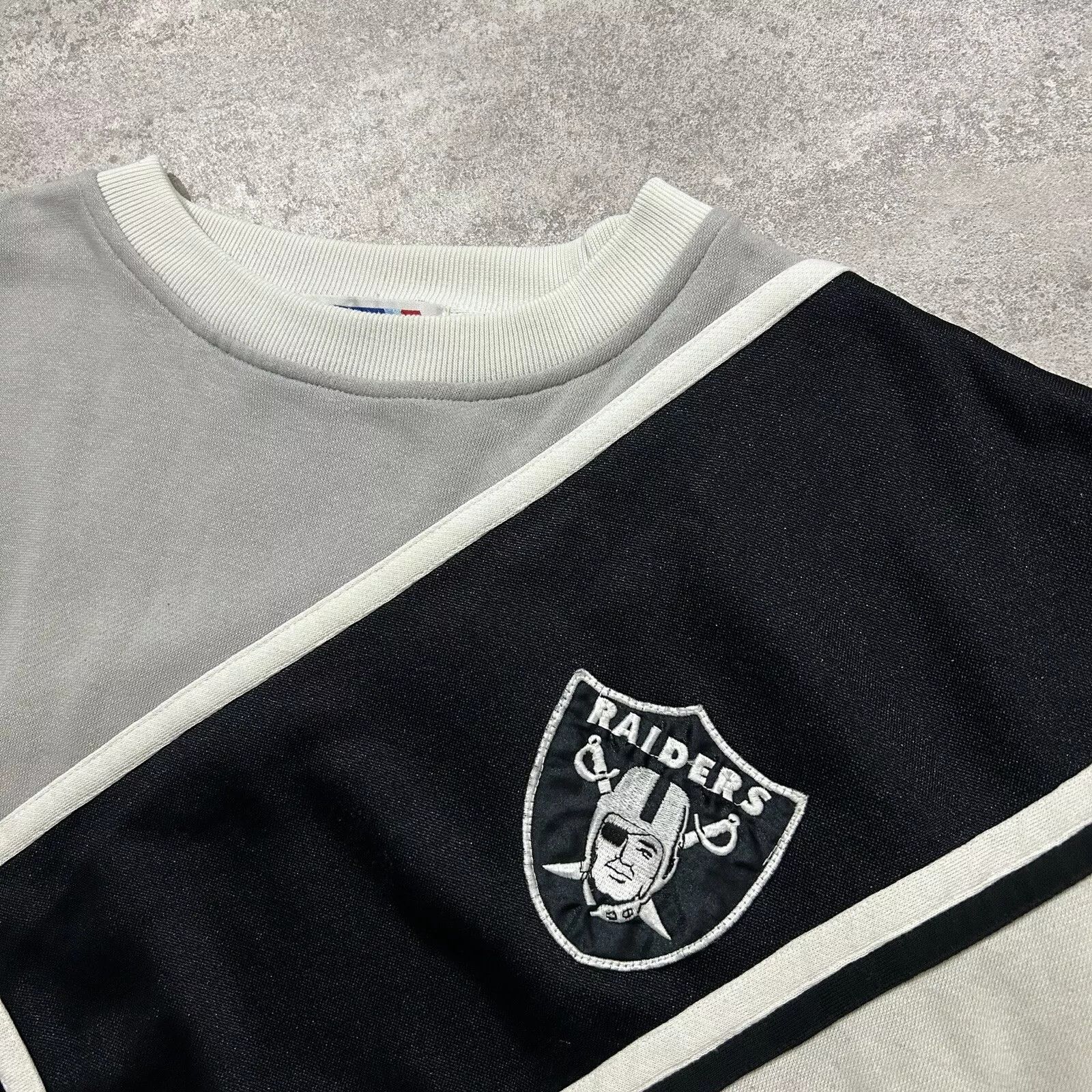 NFL × Starter × Vintage LOS ANGELES RAIDERS STARTER SWEATSHIRT CREWNECK SIZE M Size US M / EU 48-50 / 2 - 3 Thumbnail