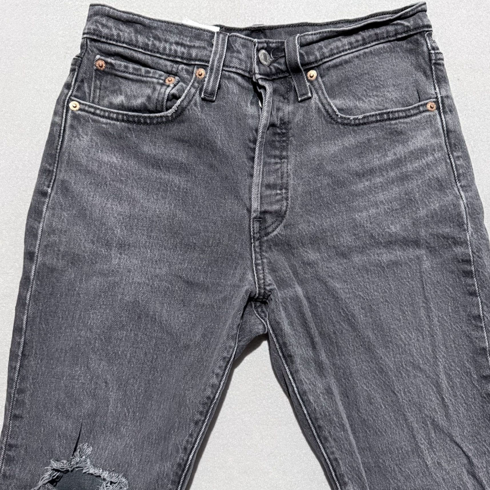 Levi's Levi’s Premium 501 Skinny Jeans Women Gray Denim Distressed Slim Fit 26x28 Jeans Size 26" / US 2 / IT 38 - 3 Thumbnail
