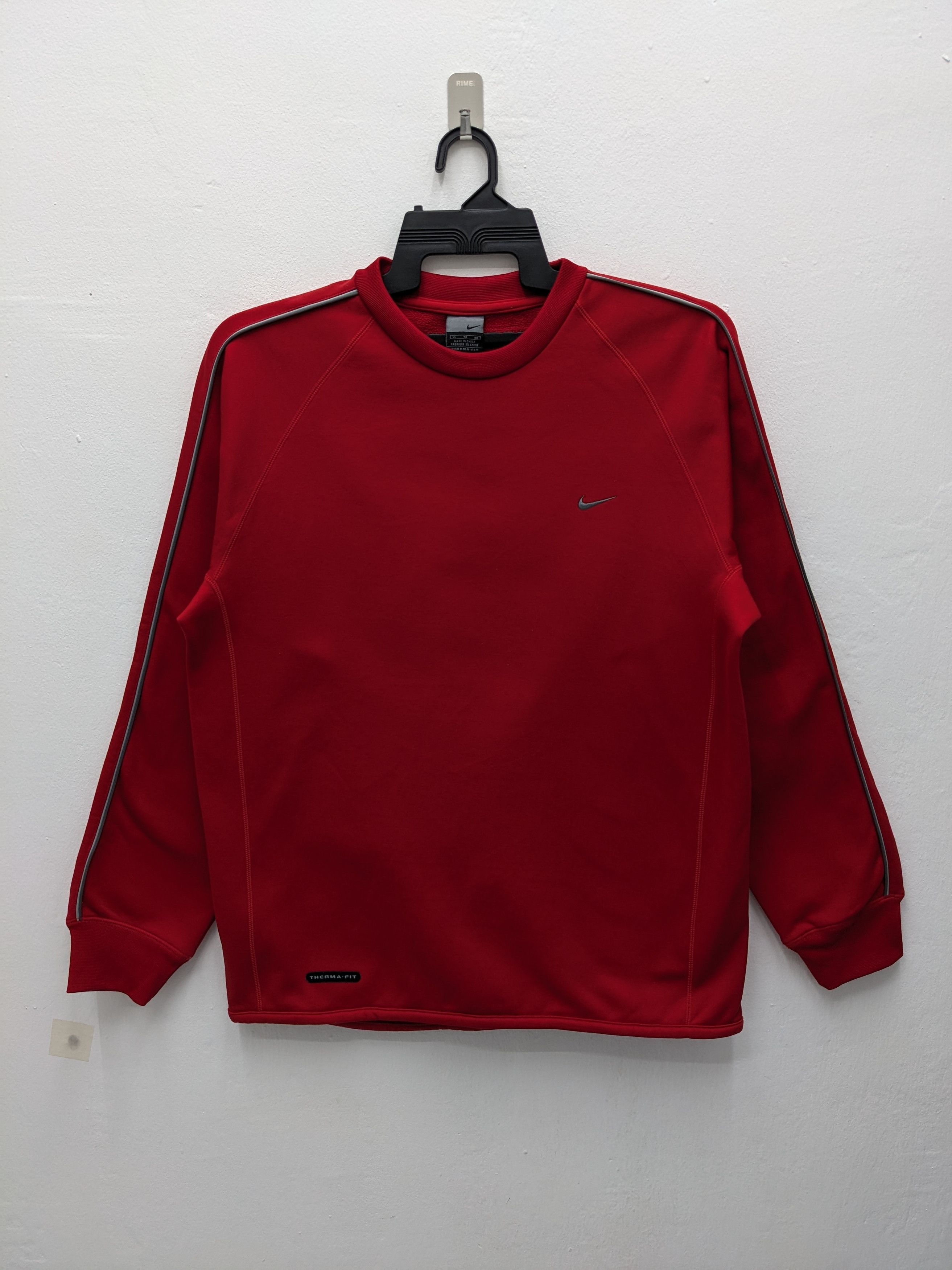 Nike Vintage Nike Therma-Fit Red Crewneck Sweatshirt Size US XL / EU 56 / 4 - 2 Thumbnail