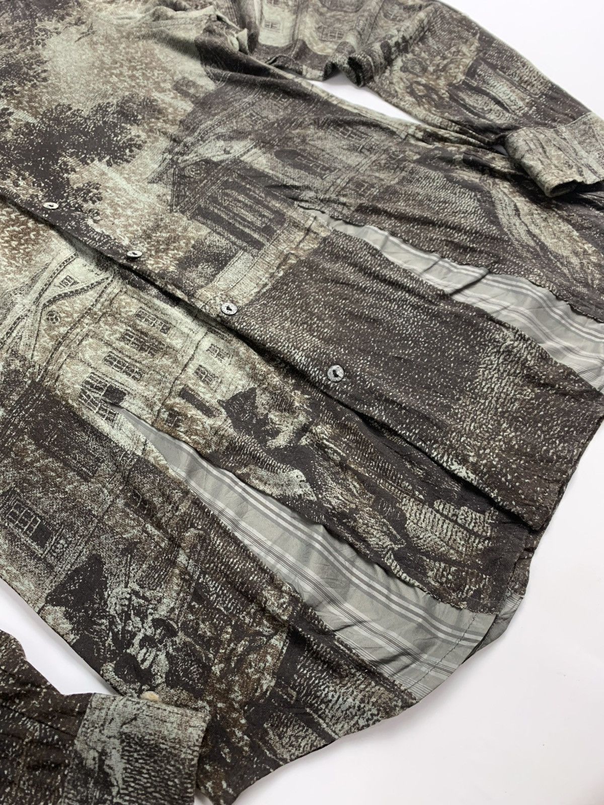 Custo Barcelona Custo Barcelona Art Print Button-Up Shirt Size M / US 6-8 / IT 42-44 - 6 Thumbnail