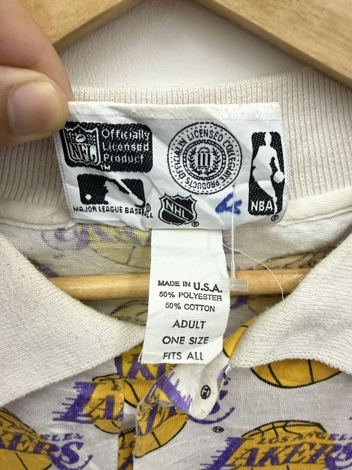 NBA Vintage NBA Lakers Fullprint Logo Polo Tee Size US XXL / EU 58 / 5 - 4 Thumbnail