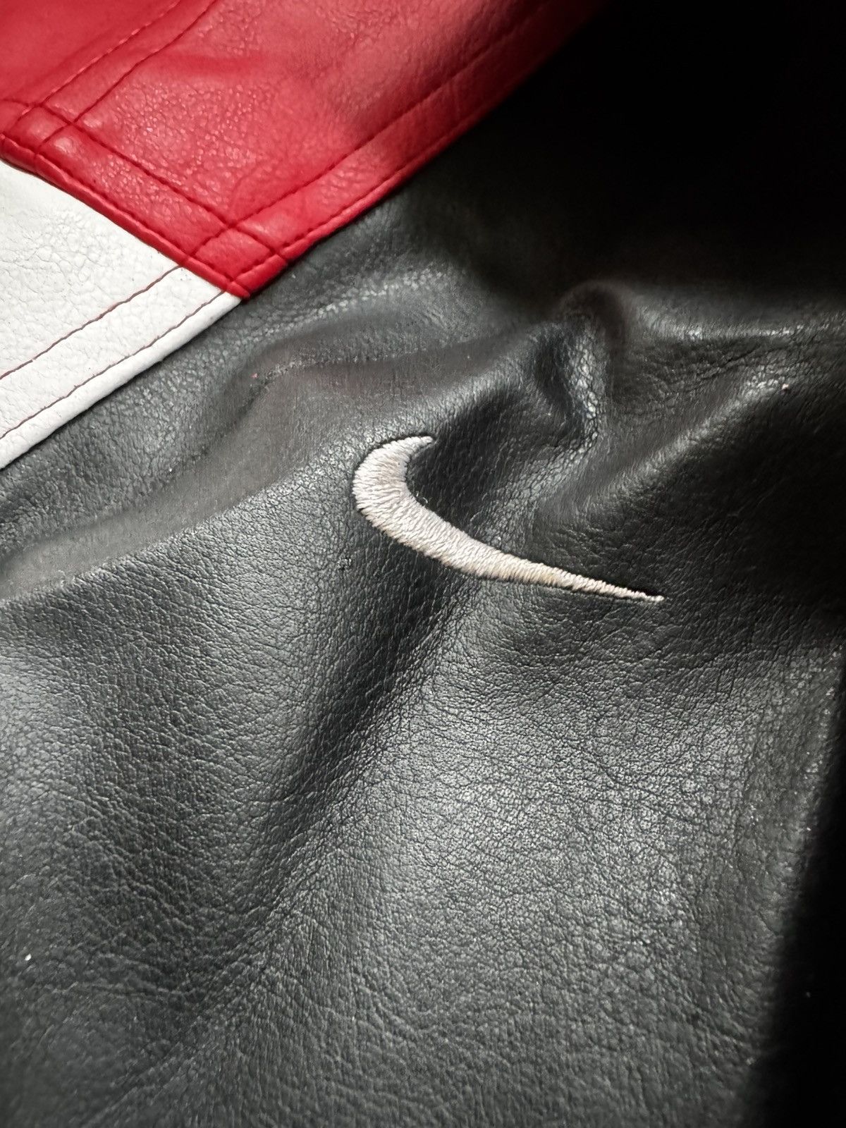 Nike Nike Air Team Canada Hockey Vintage Bomber Size US L / EU 52-54 / 3 - 4 Thumbnail