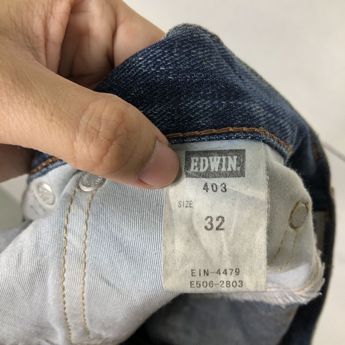 Edwin 🔥90’s VINTAGE EDWIN MADE IN JAPAN JEANS DISTRESSED DENIM Size US 35 - 17 Thumbnail