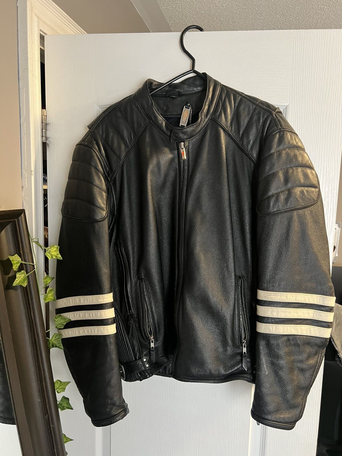 Vintage Vintage biker jacket Size US L / EU 52-54 / 3 - 1 Thumbnail