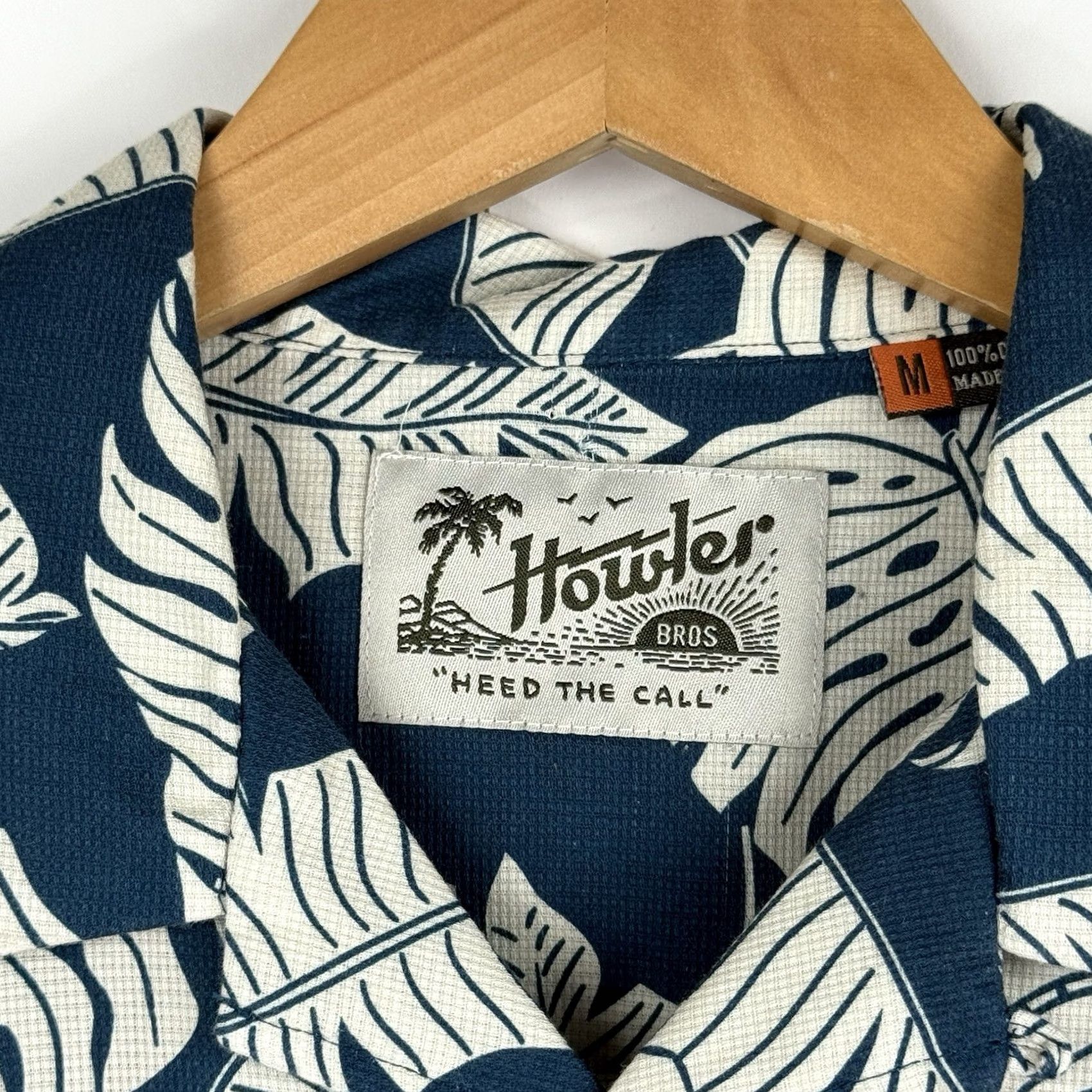 Howler Brothers Howler Brothers Shirt Mens Medium Monoloha Hawaiian Blue NWT Button-Up Collared Short Sleeve Pocket Cotton Floral Vintage No Size US M / EU 48-50 / 2 - 4 Thumbnail