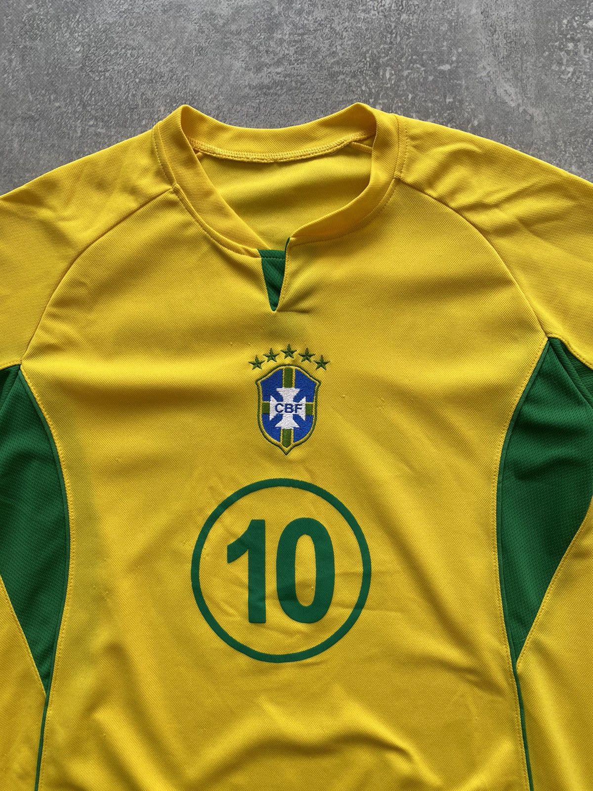 Soccer Jersey × Streetwear × Vintage Ronaldinho Brazil 2004 Home