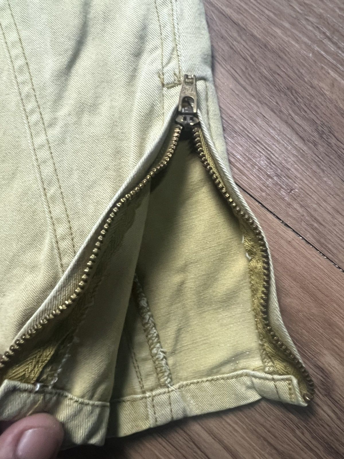 If Six Was Nine LA VIE EN ROSE Panelled Khaki Ankle Zip Pants (42) Size US 26 / EU 42 - 6 Thumbnail