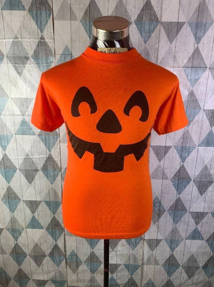 Other Vintage Tshirt Halloween USA Size US XL / EU 56 / 4 - 1 Thumbnail