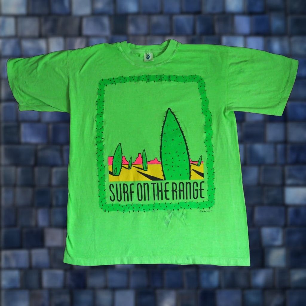 Herring VTG 80s 90s Surf Range Cactus Beach Joke Southwest Art Green Tee T-Shirt M Men Short Sleeve Cotton Graphic Tee Vintage Surf Shirt Size US M / EU 48-50 / 2 - 1 Thumbnail