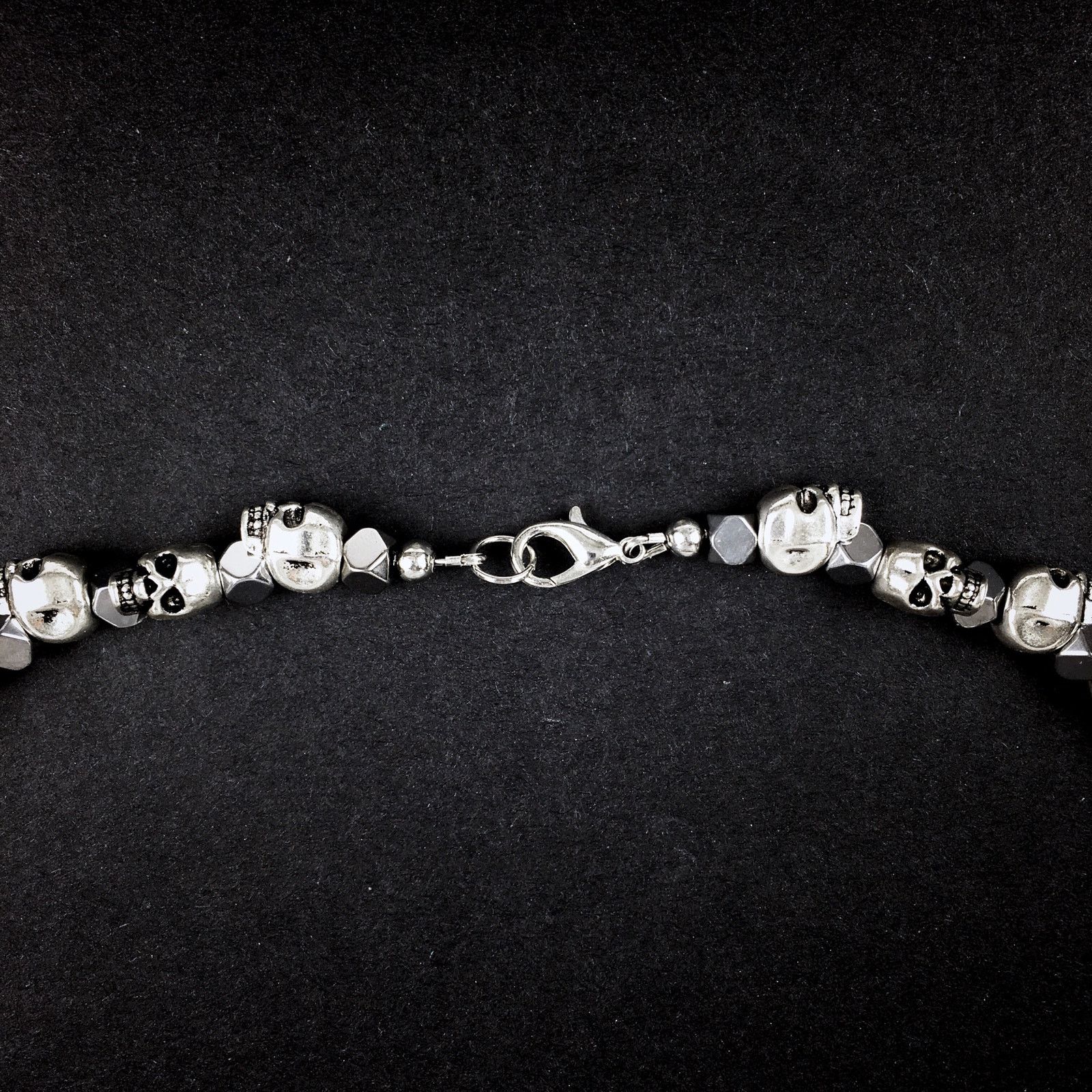 Handmade 💀 24” Silver Skull and Hematite Beaded Necklace Chain Size ONE SIZE - 5 Thumbnail