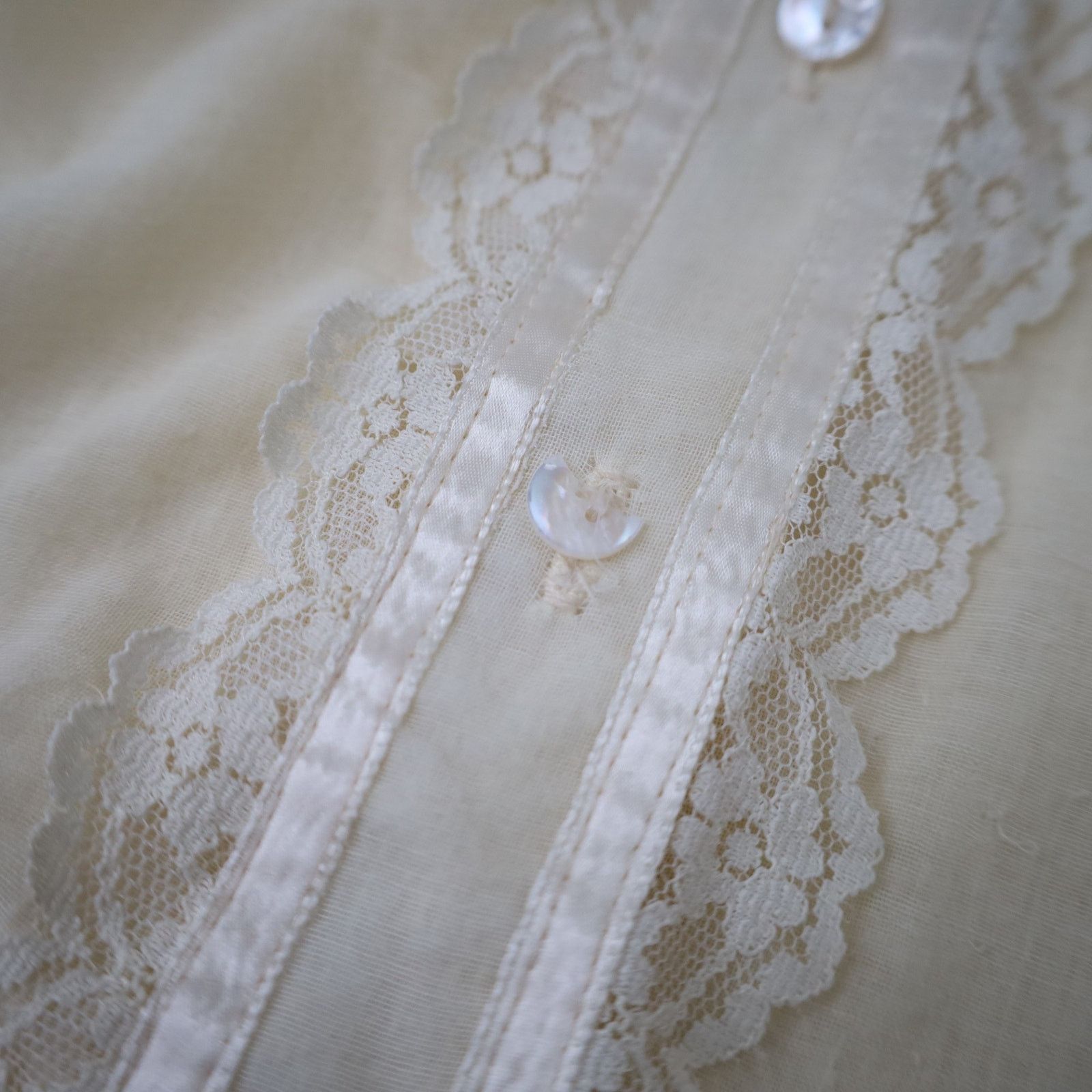 Vintage Vintage Gunne Sax Jessica's Gunnies Lace Button Up Shirt Size M / US 6-8 / IT 42-44 - 7 Thumbnail
