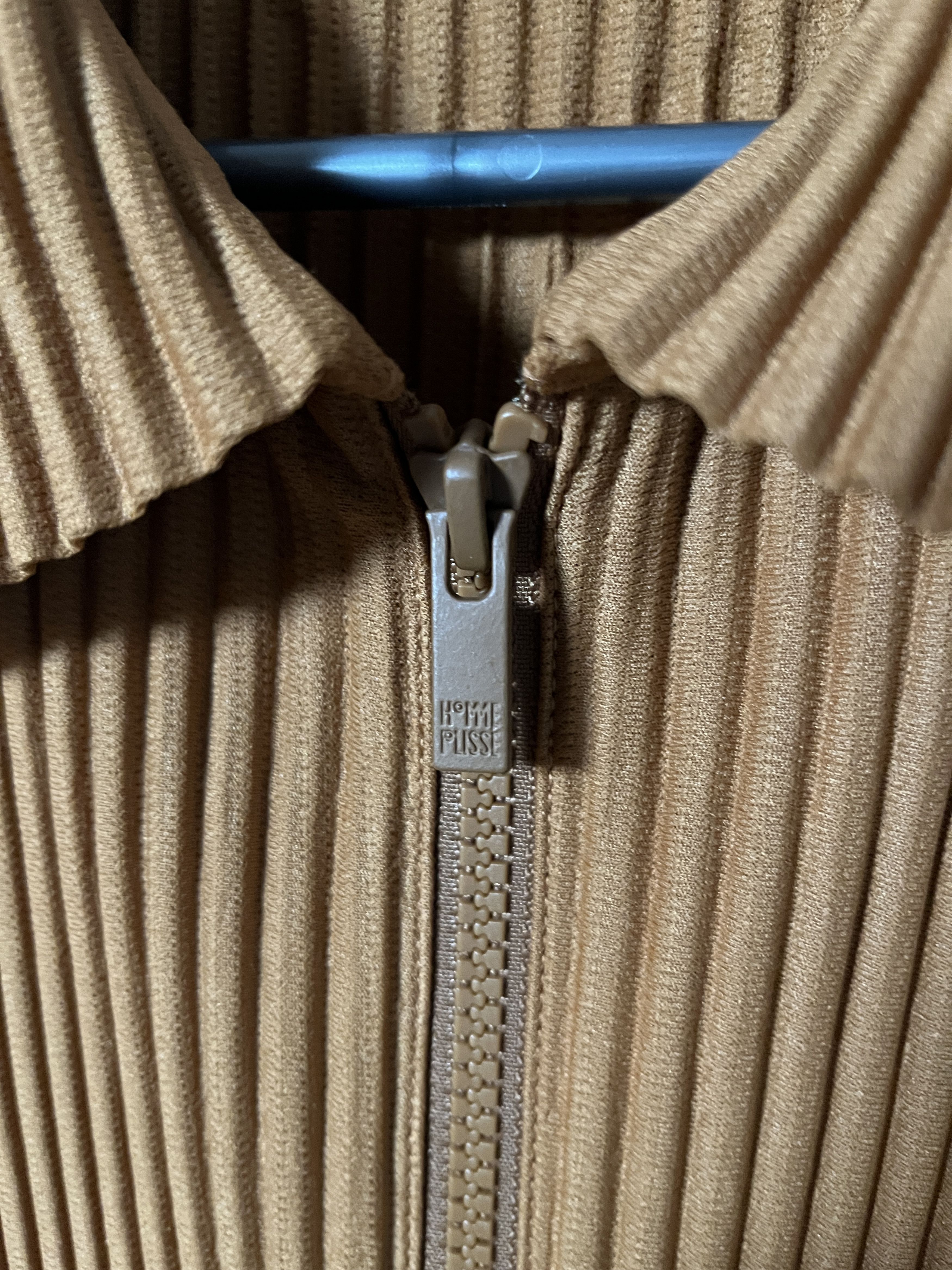 Homme Plisse Issey Miyake 3/4 Sleeve Zip Polo Size US L / EU 52-54 / 3 - 3 Thumbnail