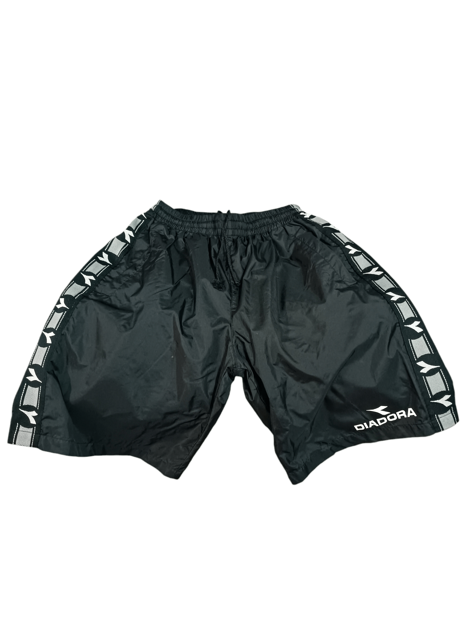 Diadora Vintage Diadora nylon shorts Size US 32 / EU 48 - 1 Thumbnail