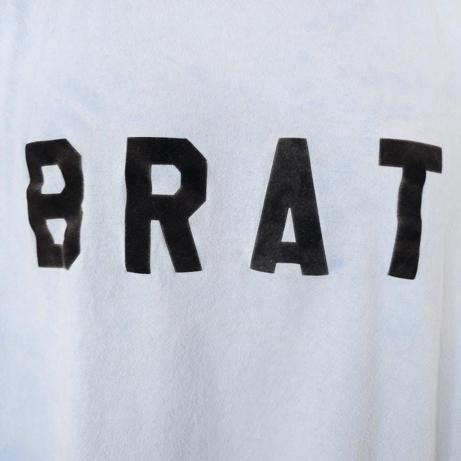 Vintage Vintage Brat T Shirt Mens Size XL Blue Y2K Streetwear Size US XL / EU 56 / 4 - 2 Thumbnail